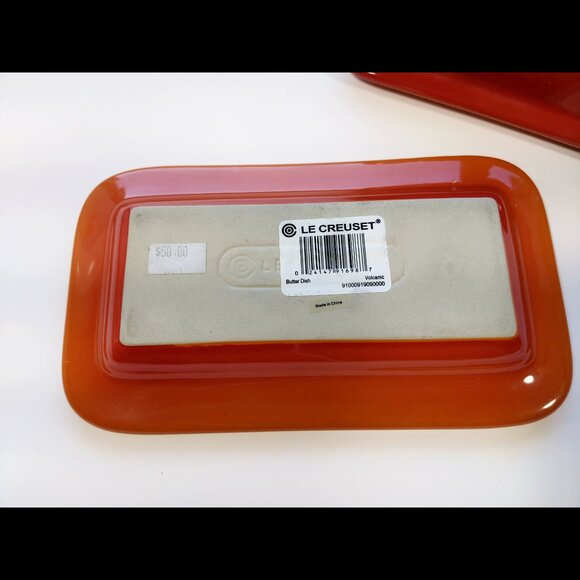 Le Creuset Lidded Butter Dish Flame (orange to red) - Picture 6 of 8